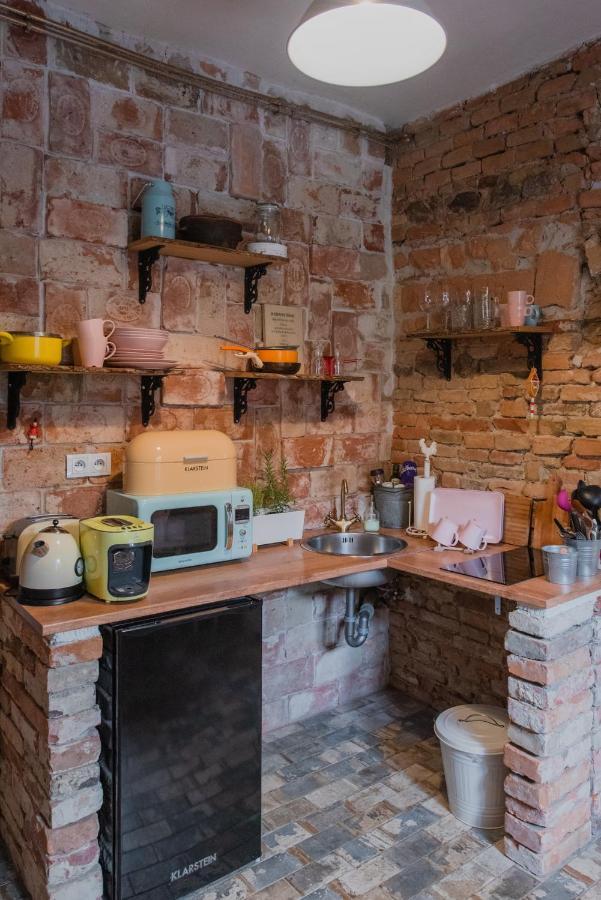 Accommodation At The Folklore Apartment Bratislava Ngoại thất bức ảnh